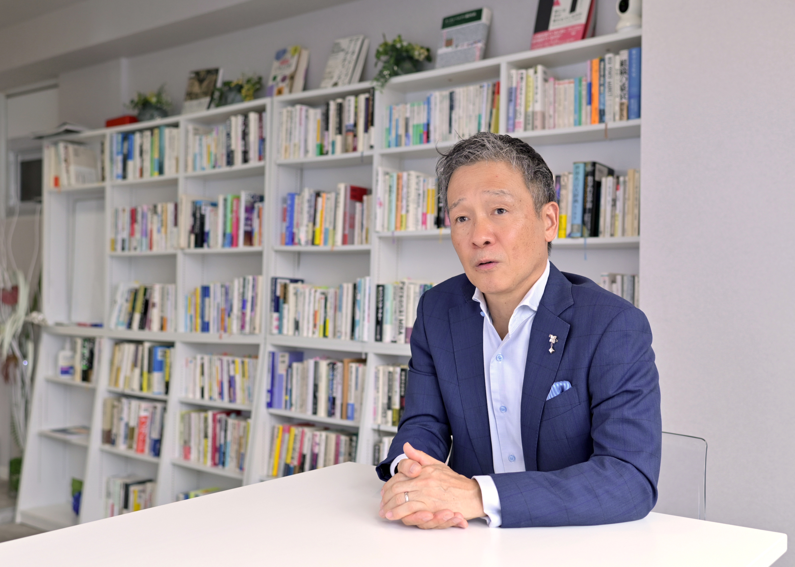 東京